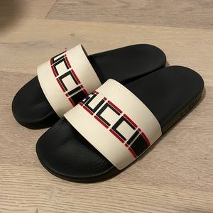Gucci Slides - Men